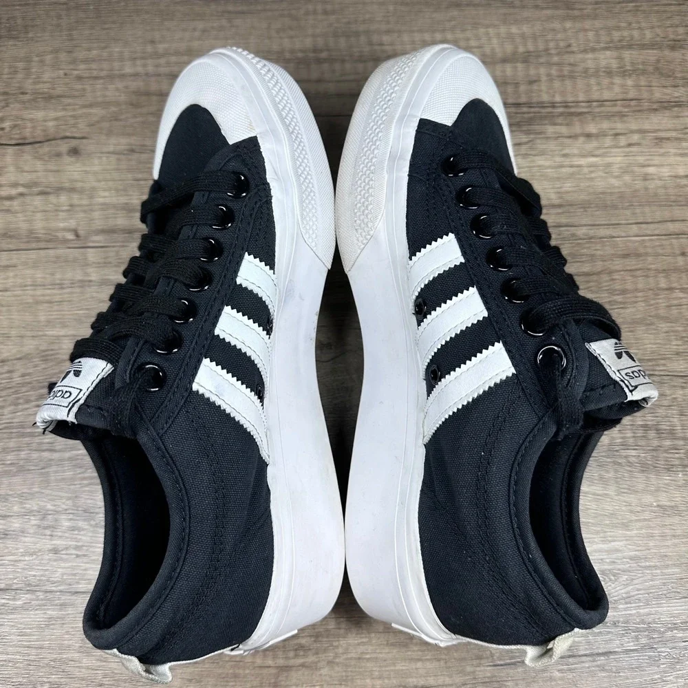 Adidas~Women's~Nizza Platform‎ Black/White Sneakers~Size 8.5